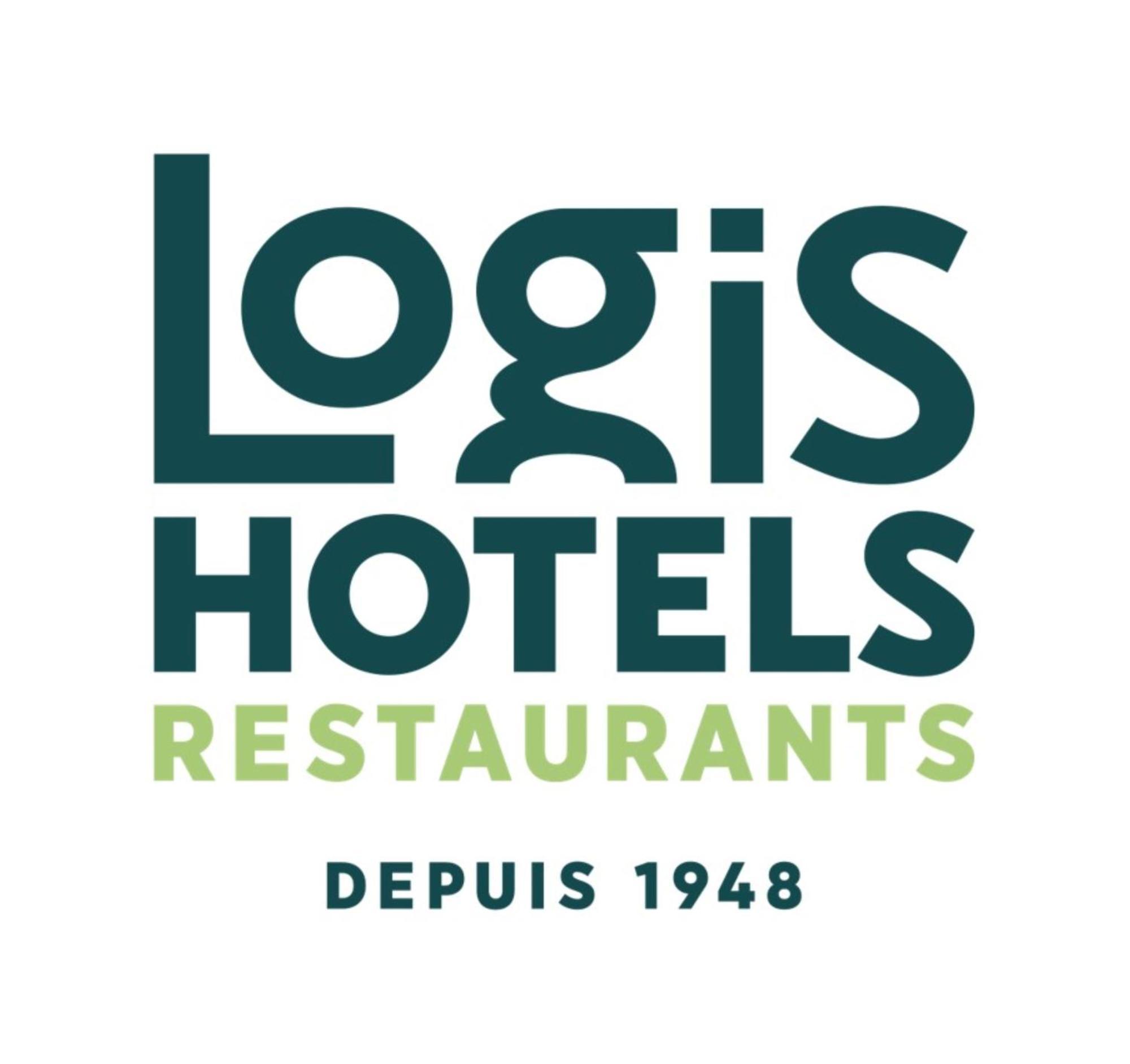 Hotel Des 3 Marches- Logis Hotel Restaurant Le Vésinet Esterno foto